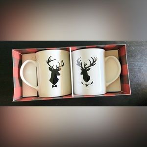 Warm up with a lovely cups of coffee in this delightful, unique coffee mugs!